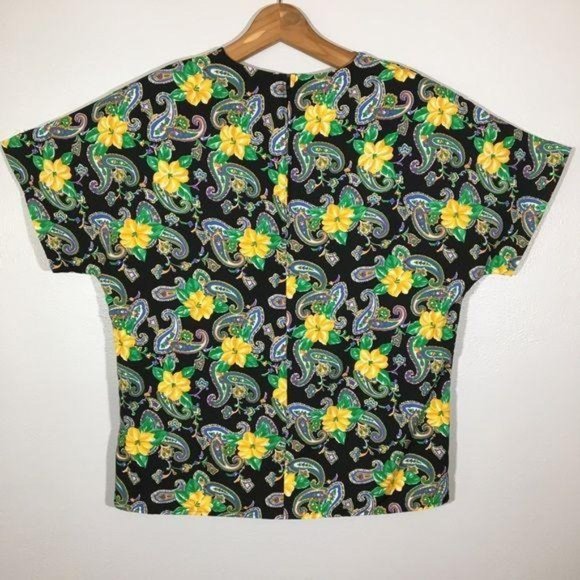 Vintage 80s Blouse, Bright Yellow Floral Short Sleeve Blouse, Dark Floral Blouse - Picture 3 of 11